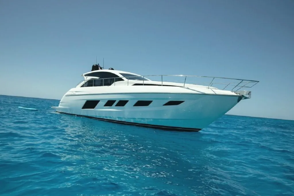 alquiler de barco sin licencia en Calafell, Cataluña